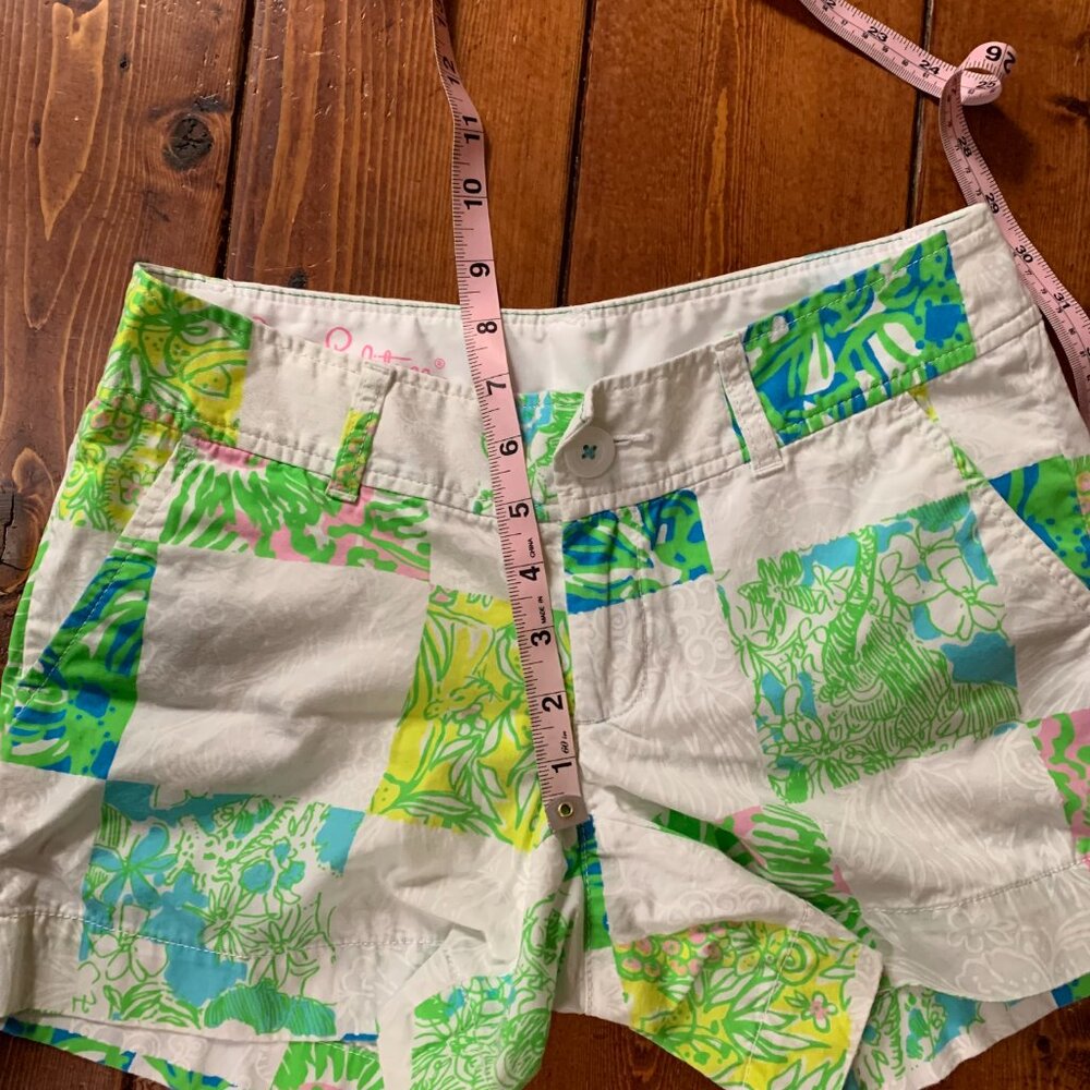 Lilly Pulitzer The Callahan Women's 0 Patchwork 100% Cotton Lioness Shorts GUC - Picture 14 of 16